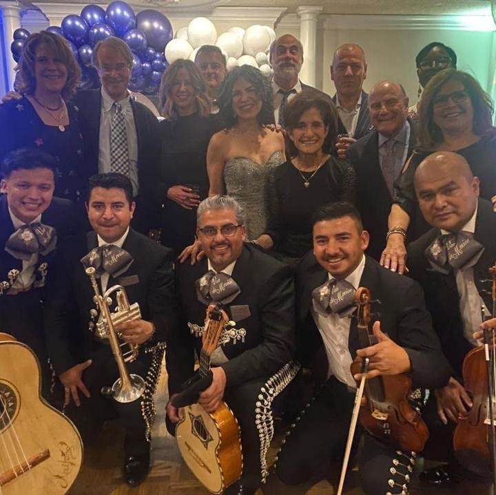 Mariachi Voz de México: Gala privada